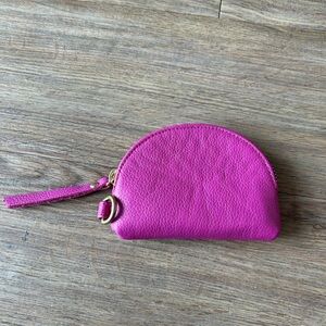 TAH Bags Half Moon Coin Purse in Fuchsia